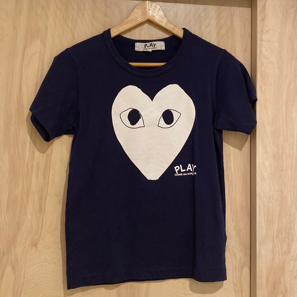 PLAY Comme des garçons Navy short sleeve tshirt